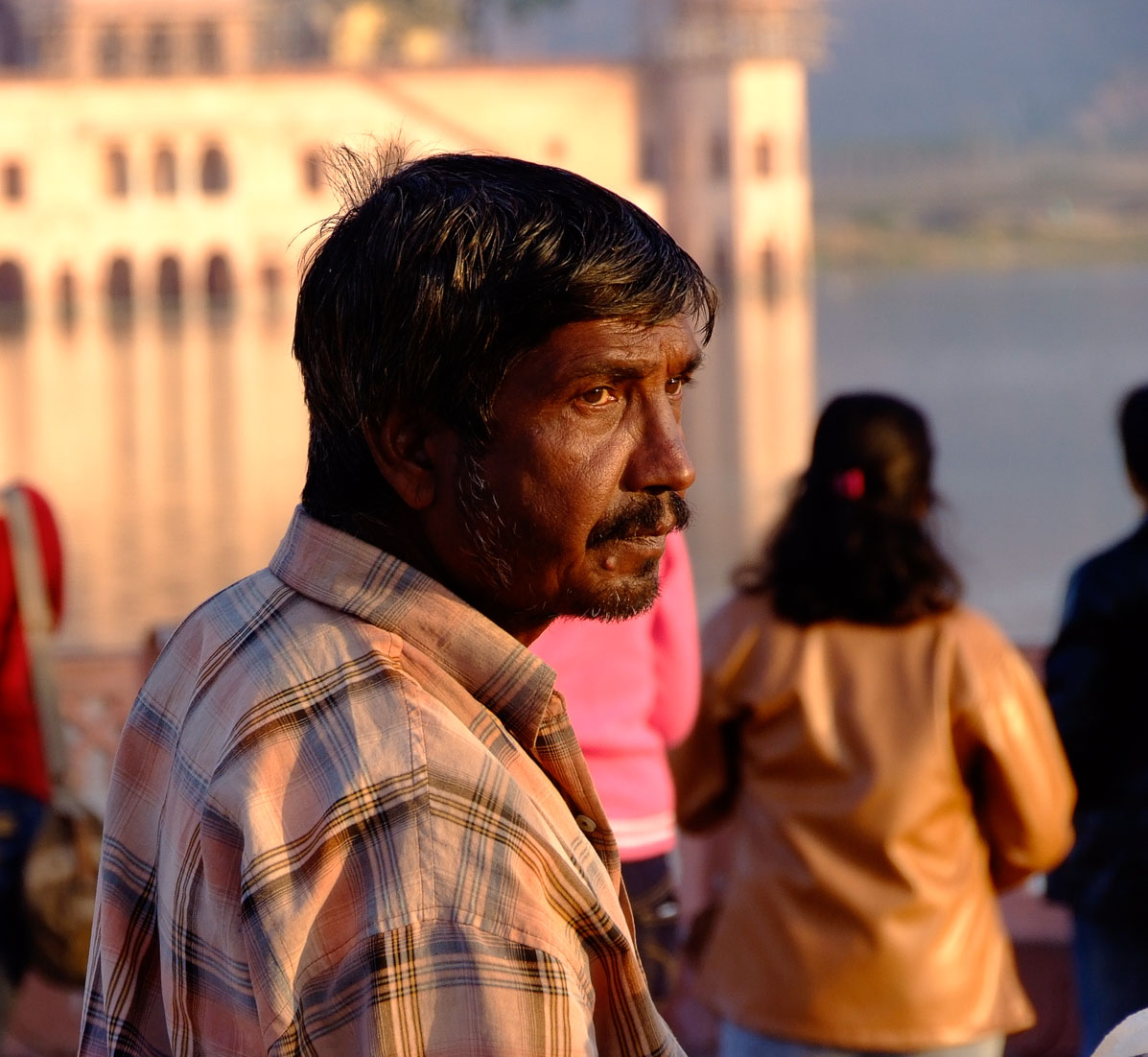 India 10